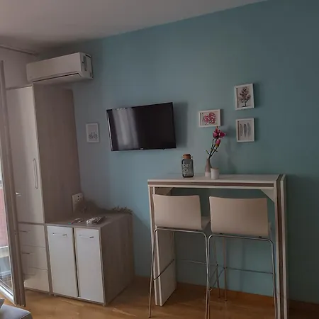 M Park Apartment